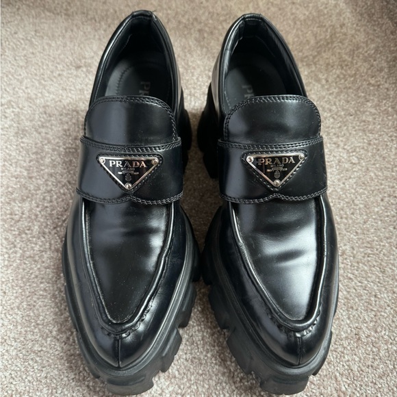 Prada pointed tip monolith loafers - Picture 3 of 5